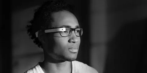 Google Glass’ı numaralı gözlüklerle kullanmak birkaç hafta içinde mümkün olacak