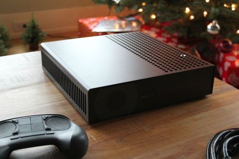 Valve Steam Machine beta kutu açma videoları gelmeye başladı (videolu)