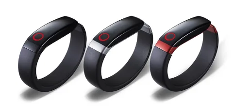 LG Lifeband Touch ve Kalp Ritm Kulaklıkları ile vücudunuzu kontrol altına alın, kalbinizi dinleyin