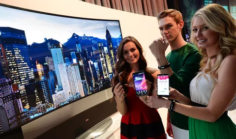 LG LifeBand Touch egzersiz takip amaçlı akıllı saatinin geleceğini doğruladı