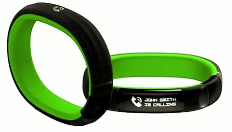 Razer’dan akıllı saat ve spor bandı karışımı Nabu akıllı bant