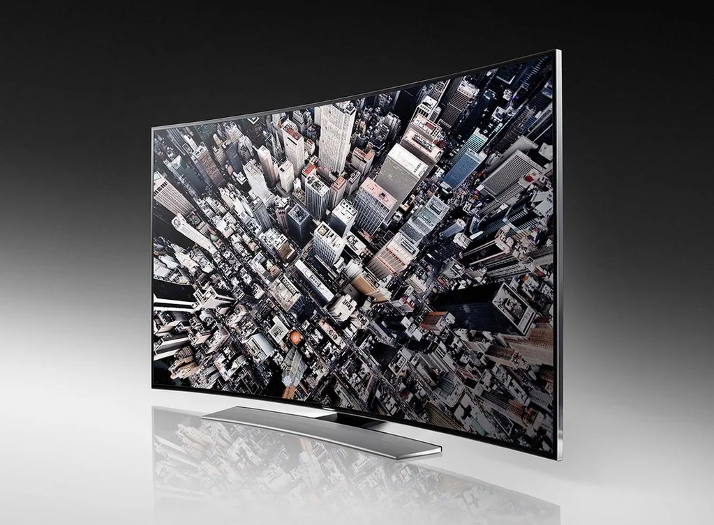 Samsung U9000 serisi kavisli UHD TV’yi ve diğer 2014 4K TV seçeneklerini duyurdu
