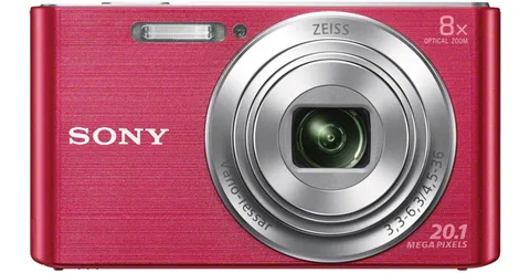Sony Cyber-shot W830 ve W810 yüksek çözünürlük ve zum değerleriyle geliyor