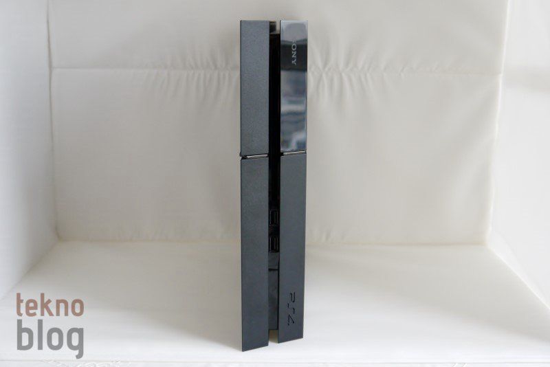 Sony PlayStation 4 İncelemesi