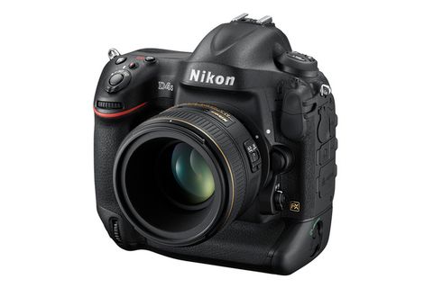 Nikon’un en hızlı DSLR’ı daha da hızlandı, D4S duyuruldu
