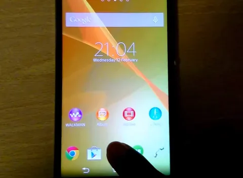 Sony Sirius (Xperia Z2) Android 4.4 KitKat ve yeni arayüz özellikleriyle görüntülendi