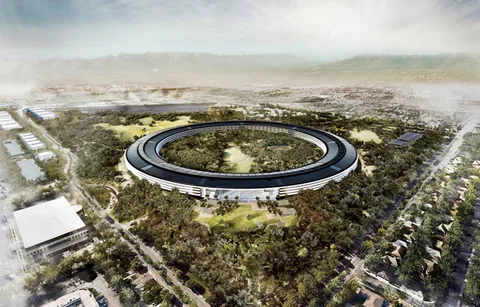 Apple’ın uzay gemisi şekilli yerleşkesi gezegenin en yeşil binası olacak