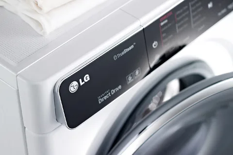 LG’nin yeni çamaşır makinelerinde daha fazla program sunmak için NFC bulunuyor