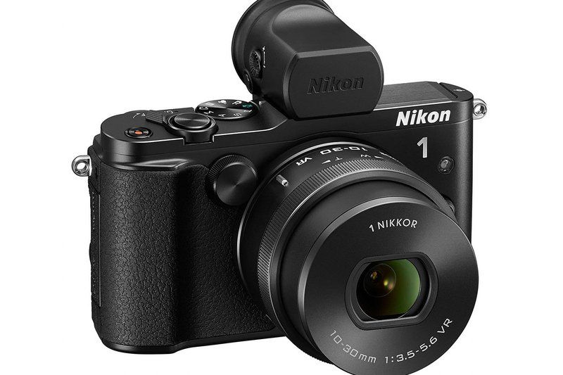 Nikon V3 aynasız kamerayla gözünü gelişmiş kullanıcılara dikti
