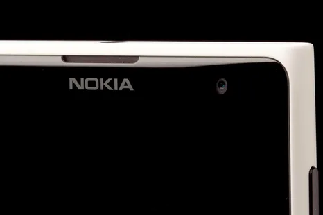 Microsoft Nokia Superman cihazı selfie fotoğraf çekmeyi sevenleri hedefleyecek