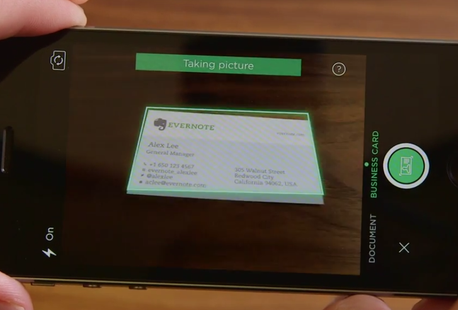 Evernote ve LinkedIn kartvizitleri daha kullanışlı yapmak için işbirliğine gitti