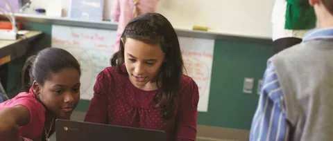 Google Intel destekli yeni Chromebook serisini tanıttı