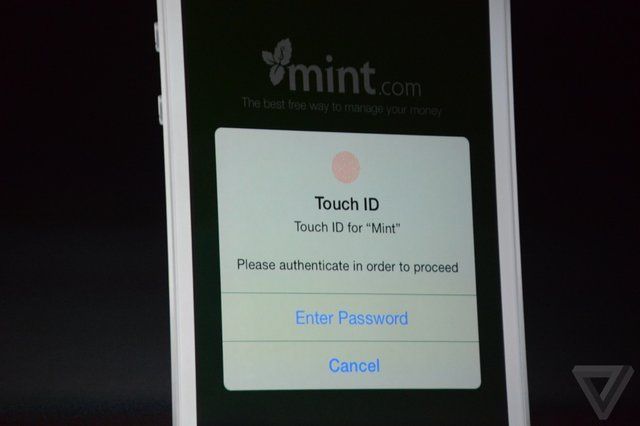Siri artık dokunmadan çalışabilecek ve şarkıları tanıyacak