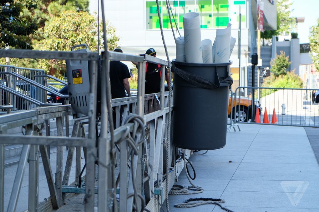 Apple’ın WWDC 2014 hazırlıkları iOS 8 ve yeni OS X sürümünü işaret ediyor