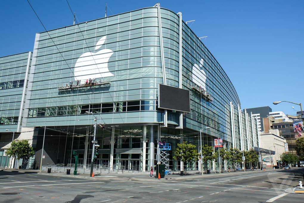 Apple’ın WWDC 2014 hazırlıkları iOS 8 ve yeni OS X sürümünü işaret ediyor