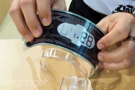 E Ink giyilebilir cihazlara özel ekran prototipini sergiledi