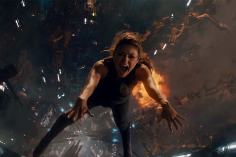 Jupiter Ascending’in vizyon tarihi Şubat 2015’e ertelendi
