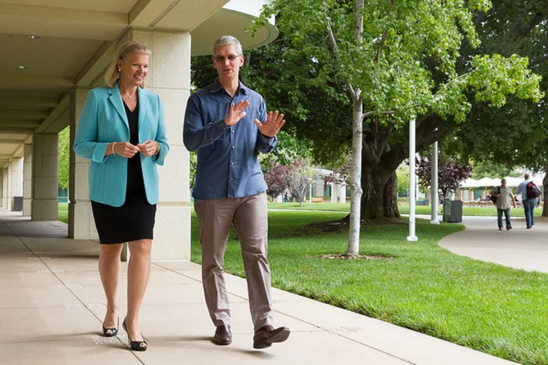 Apple ve IBM iOS’i ofisin kralı yapmak için işbirliği yapıyor
