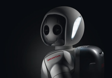 Honda’nın en yeni ASIMO robotu 9 kilometre hızla koşabiliyor