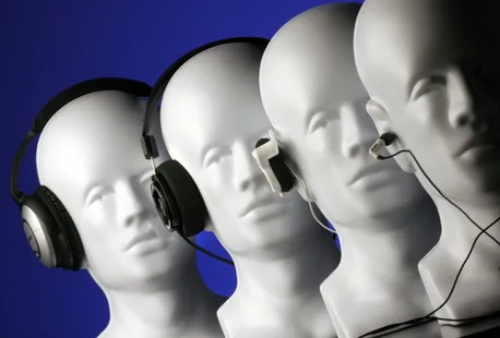 Bose Apple’ın satın aldığı Beats’i patent ihlâli nedeniyle dava etti