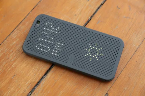 HTC One (M8)’in Dot View kılıfı artık daha akıllı