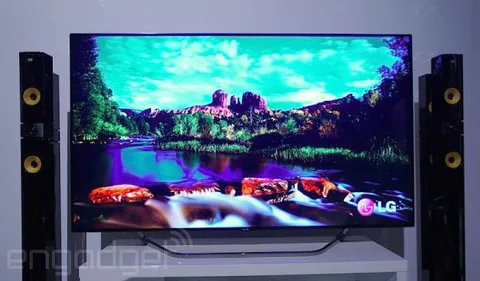 LG’nin ilk büyük ekranlı 4K OLED TV’sinin fiyatı belirlendi