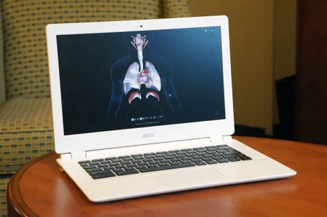 Acer Chromebook 13 tam 13 saat pil ömrü vadediyor