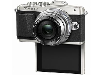 Olympus özçekimler için tasarlanan yeni aynasız kamerası PEN E-PL7’yi duyurdu