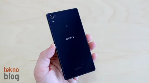 Akıllı telefon satamamanın Sony’ye maliyeti 3.7 milyar TL oldu