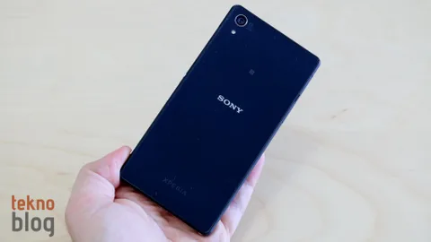 Sony Galaxy Note 4’e yeni Xperia Z serisi telefonuyla meydan okuyacak