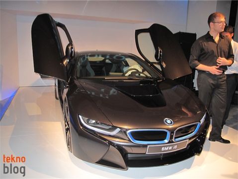 BMW’nin elektrikli modelleri i3 ve i8 Türkiye’de