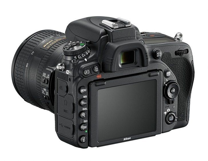 Nikon D750 döndürülebilir ekranı ve 24.3 megapiksel çözünürlükle full-frame ailesine katılıyor