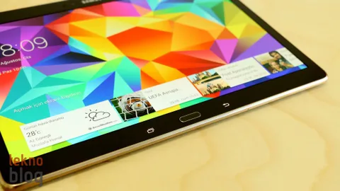 Samsung’un 18.4 inç’lik bir Android tablet üstünde çalıştığı söyleniyor