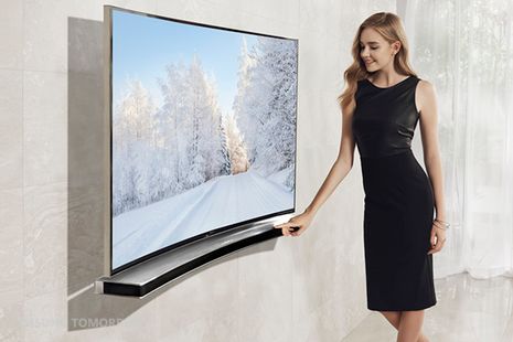 Samsung’dan kavisli TV’yi tamamlayan kavisli ses çubuğu