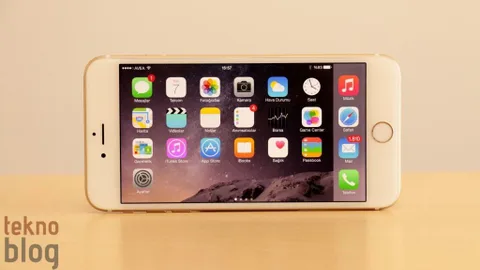 Apple iPhone 6s Plus’ta Samsung benzeri çözünürlükler sunmak için Retina ekrandan vazgeçebilir
