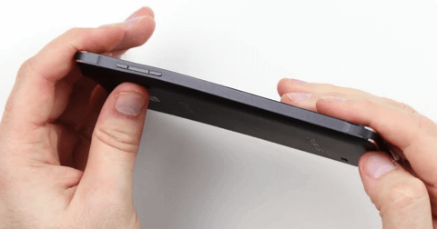 Samsung Galaxy Note 4 de iPhone 6 Plus gibi bükülebiliyor