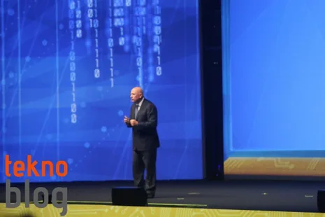 Turkcell Teknoloji Zirvesi’nde Süreyya Ciliv: 4G’ye geçiş 2015’te başlıyor