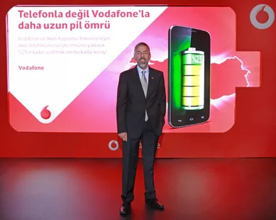 Vodafone Türkiye şebekesi sayesinde akıllı telefonların pil ömrünü uzatıyor