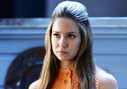 Biyografik Steve Jobs filminde Katherine Waterston da rol alacak