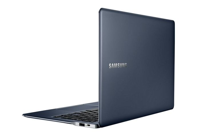 Samsung’dan fansız ve 12 inç ekranlı Ativ Book 9