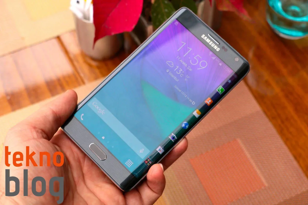 Samsung Galaxy Note Edge Türkiye’de satışa sunuluyor