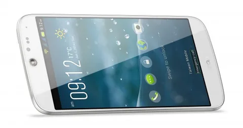 Acer Liquid Jade S ve Liquid Z410 akıllı telefonlarını tanıttı