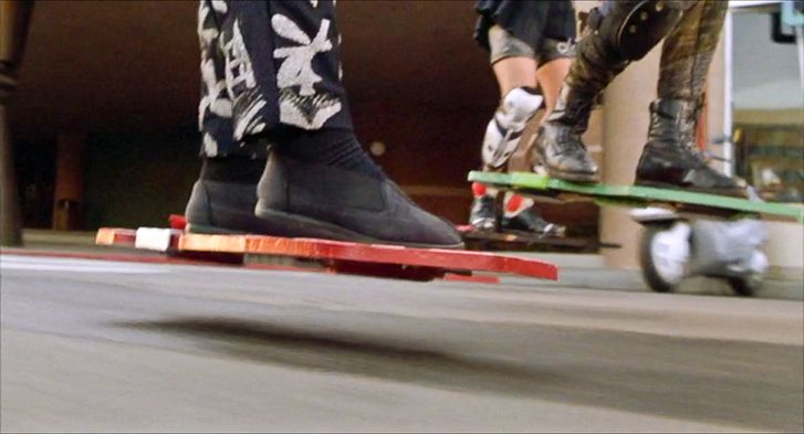 Geleceğe Dönüş 2 ve 2015 tahminleri: Hangileri gerçek oldu?