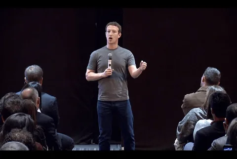 Mark Zuckerberg: Bilgisayar oyunları çocukların yazılımcı olmasına yardım edebilir