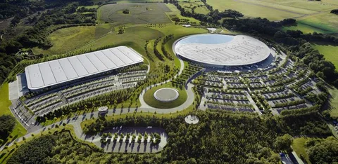 McLaren Group unvanına “teknoloji” kelimesini ekledi