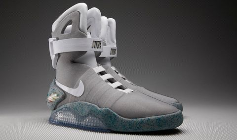 Geleceğe Dönüş 2 ile tanınan Nike MAG Power Laces 2015’te satışa çıkacak