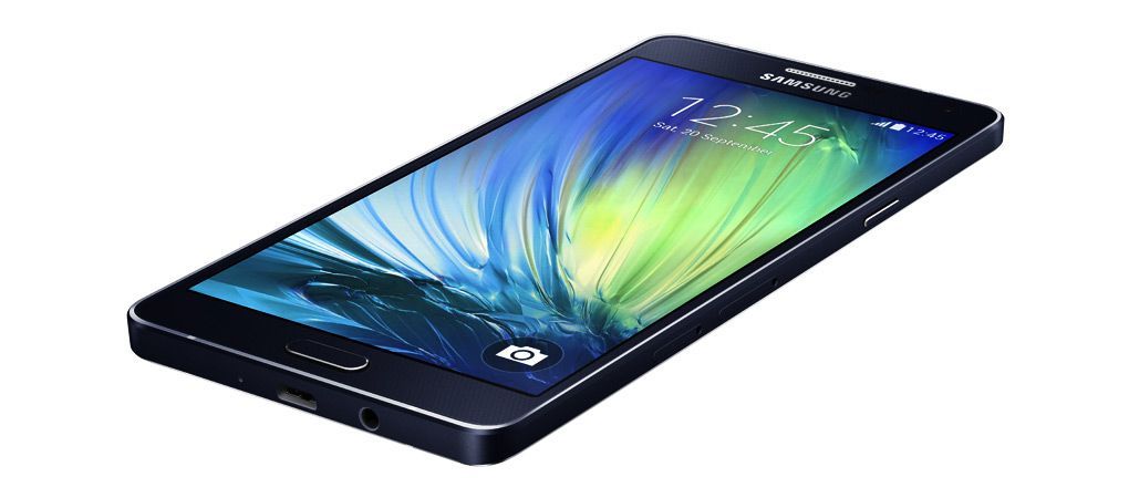 Samsung 5.5 inç ekranlı ve ince metal çerçeveli Galaxy A7’yi orta segmentin beğenisine sundu