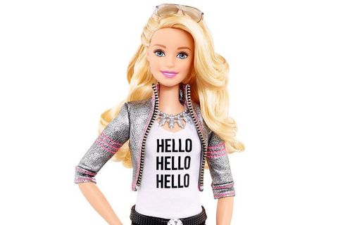 İnternet bağlı Barbie çocuklarla konuşacak ve sorularına cevap verecek