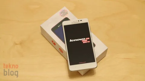 Video: Lenovo S850 kutusundan çıkıyor