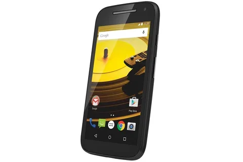 2015 model Motorola Moto E 4G seçeneğiyle birlikte geliyor